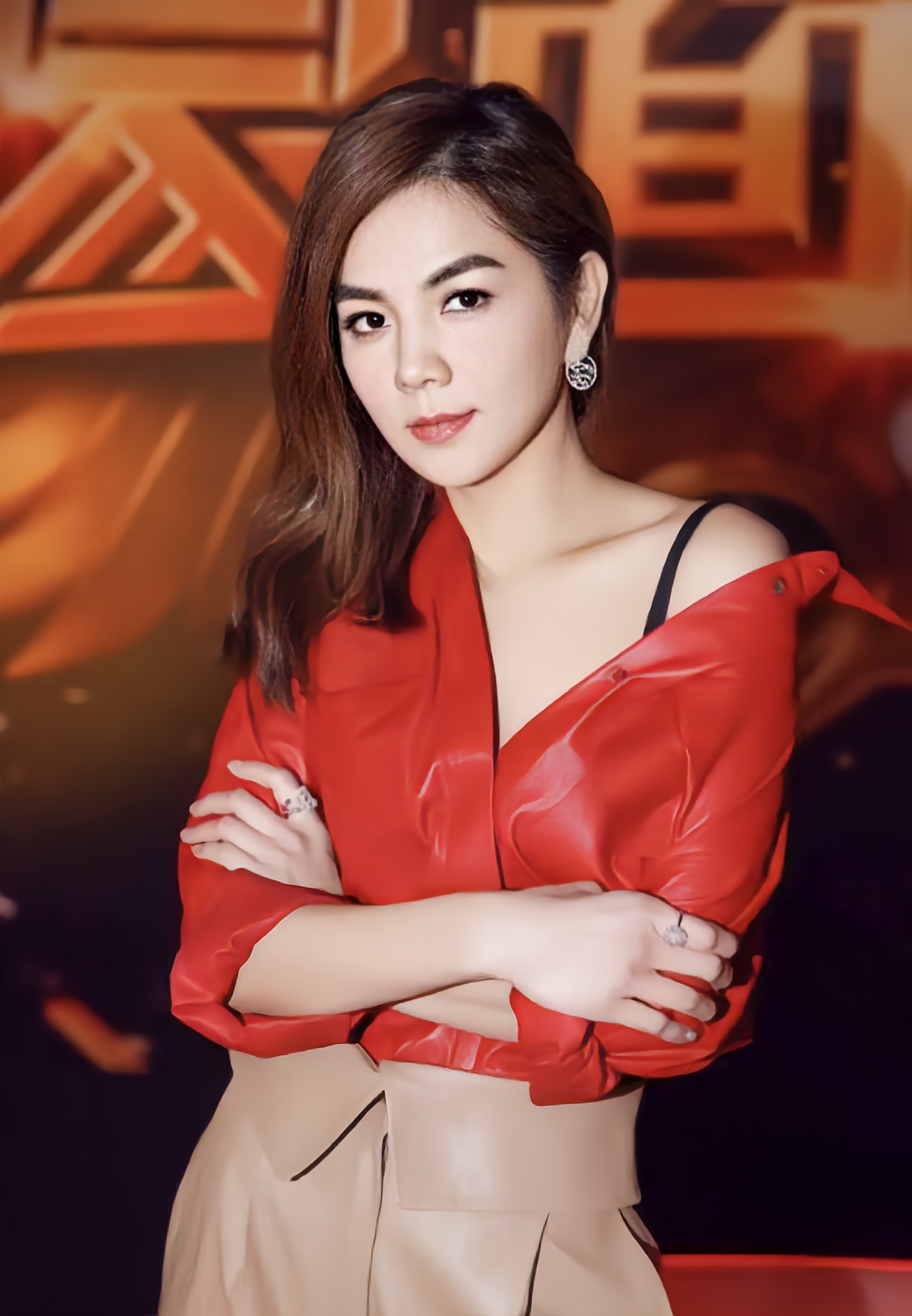 大坂直美重返赛场，锐不可当首场状态出色，SKT观众沸腾！